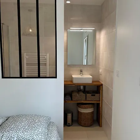 Maison En Bois Piscine Climatisee Proche De La Villa *