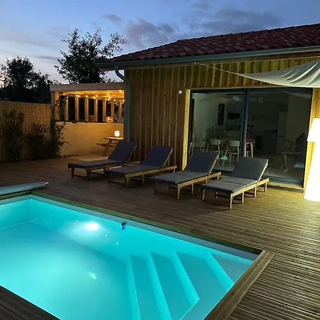 Maison En Bois Piscine Climatisee Proche De La